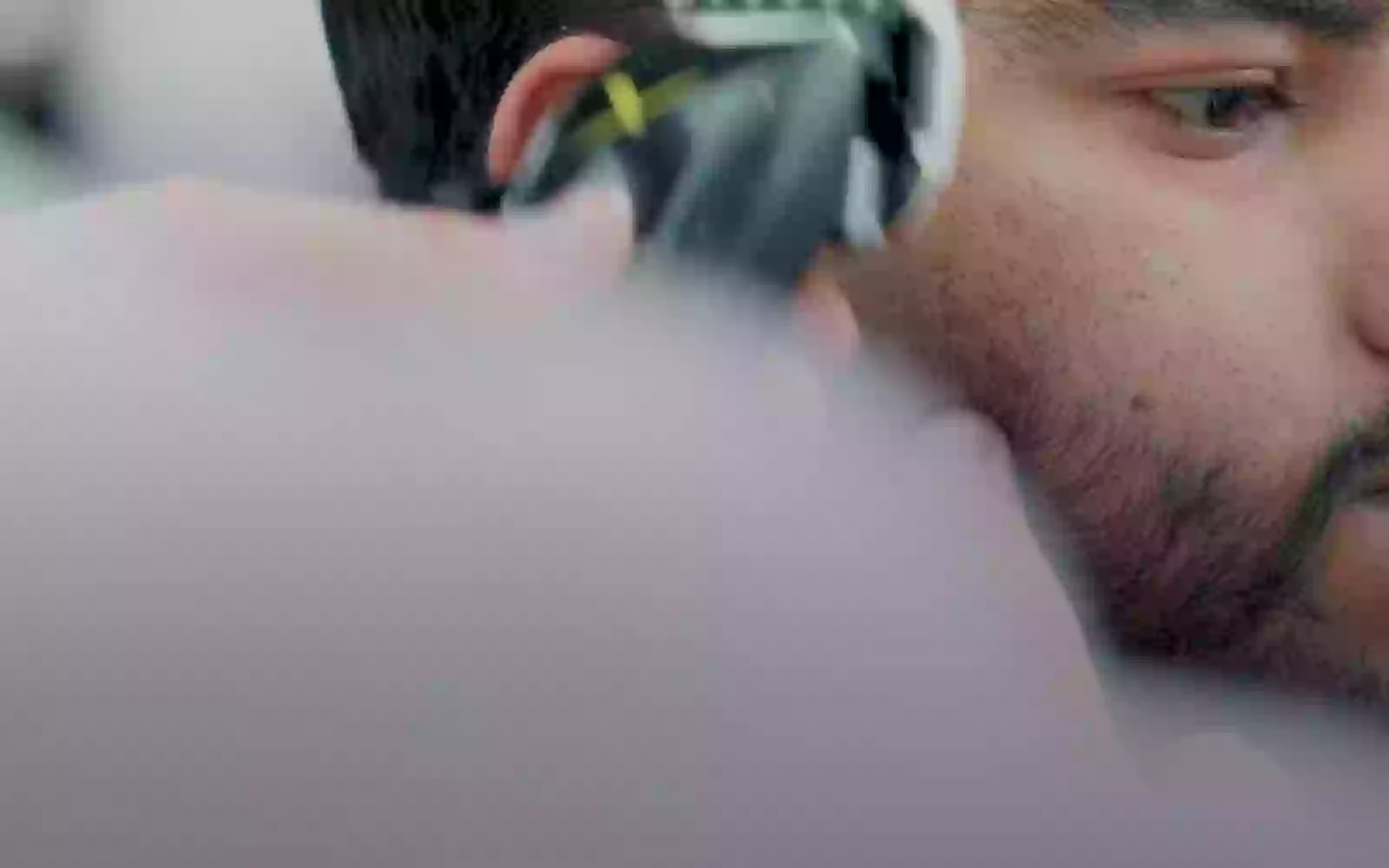 S Blends brand reel — barber finishing a haircut